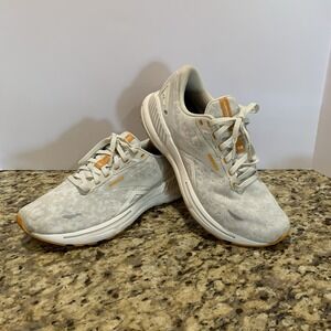 Brooks Adrenaline GTS 23 'Sunflower-White' Women's Size 9B Running